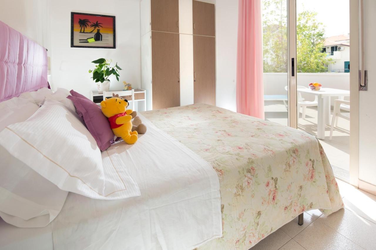 Hotel Tulipe Nazionale Riccione Bagian luar foto